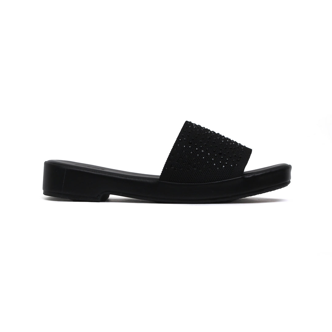 WOMEN SLIPPER