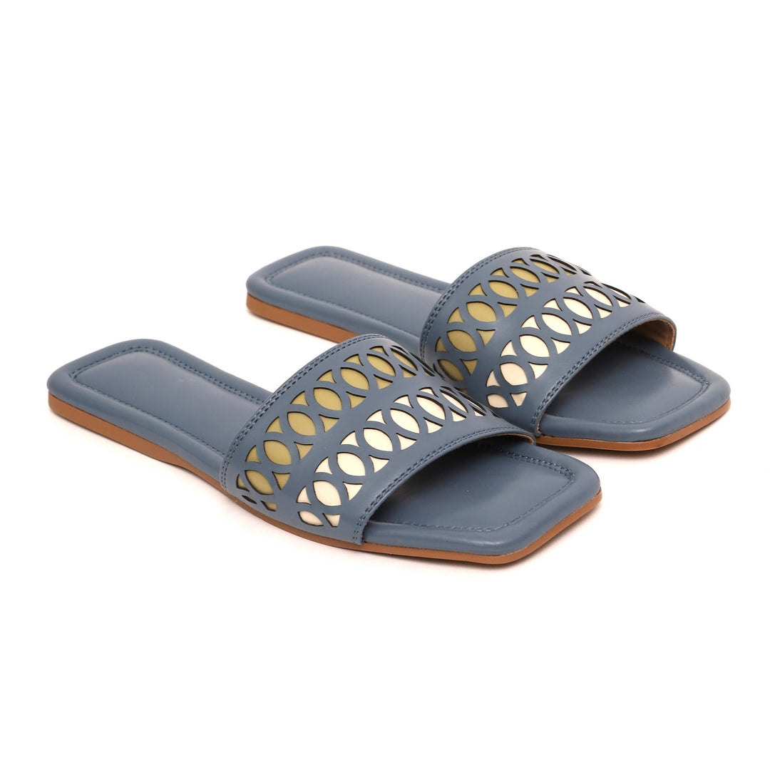 WOMEN SLIPPER