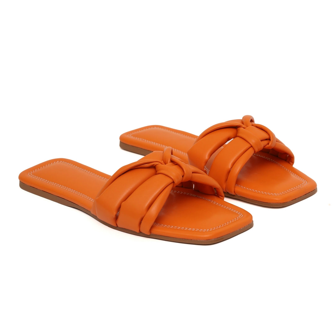 WOMEN SLIPPER