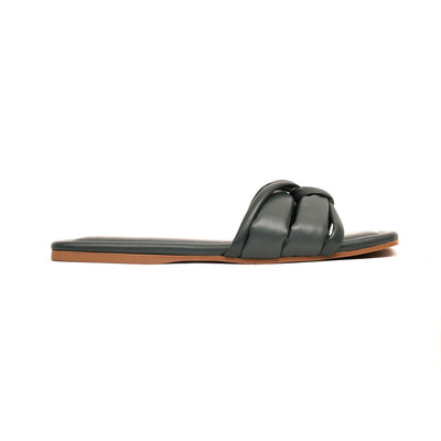 WOMEN SLIPPER