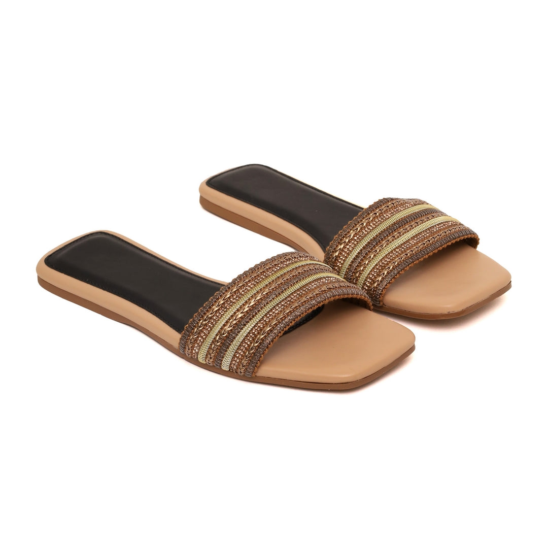 WOMEN SLIPPER