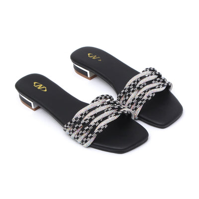 WOMEN SLIPPER