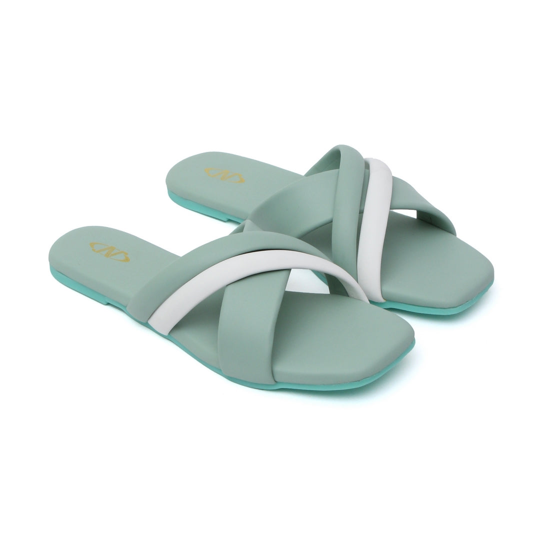 WOMEN SLIPPER