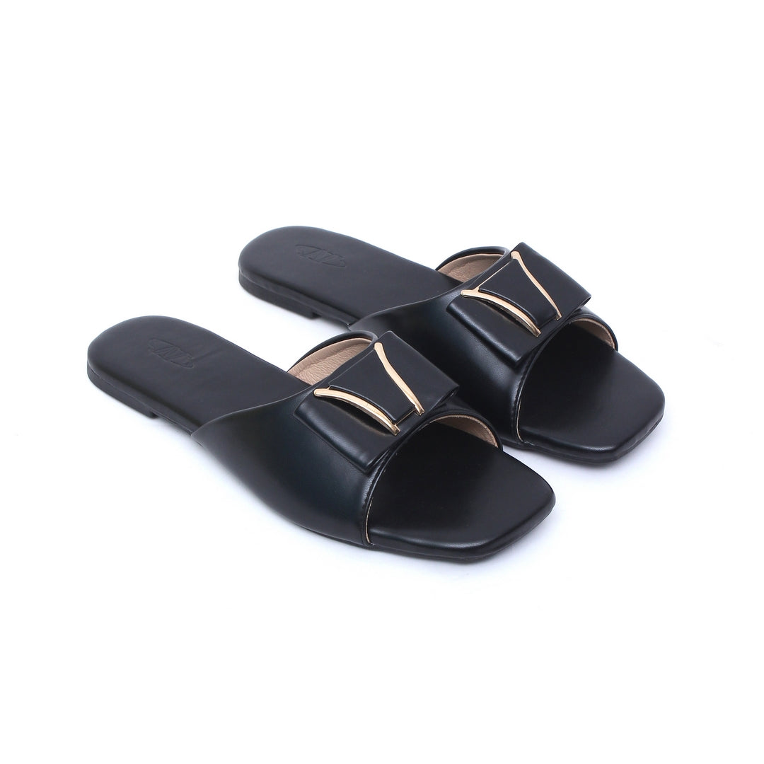 WOMEN SLIPPER