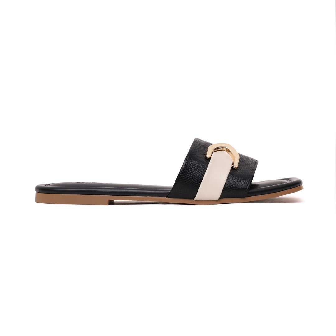 WOMEN SLIPPER