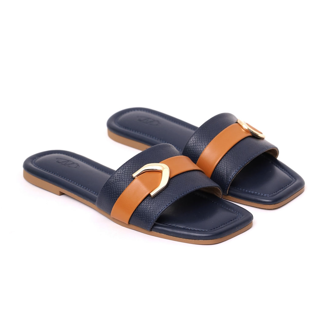 WOMEN SLIPPER