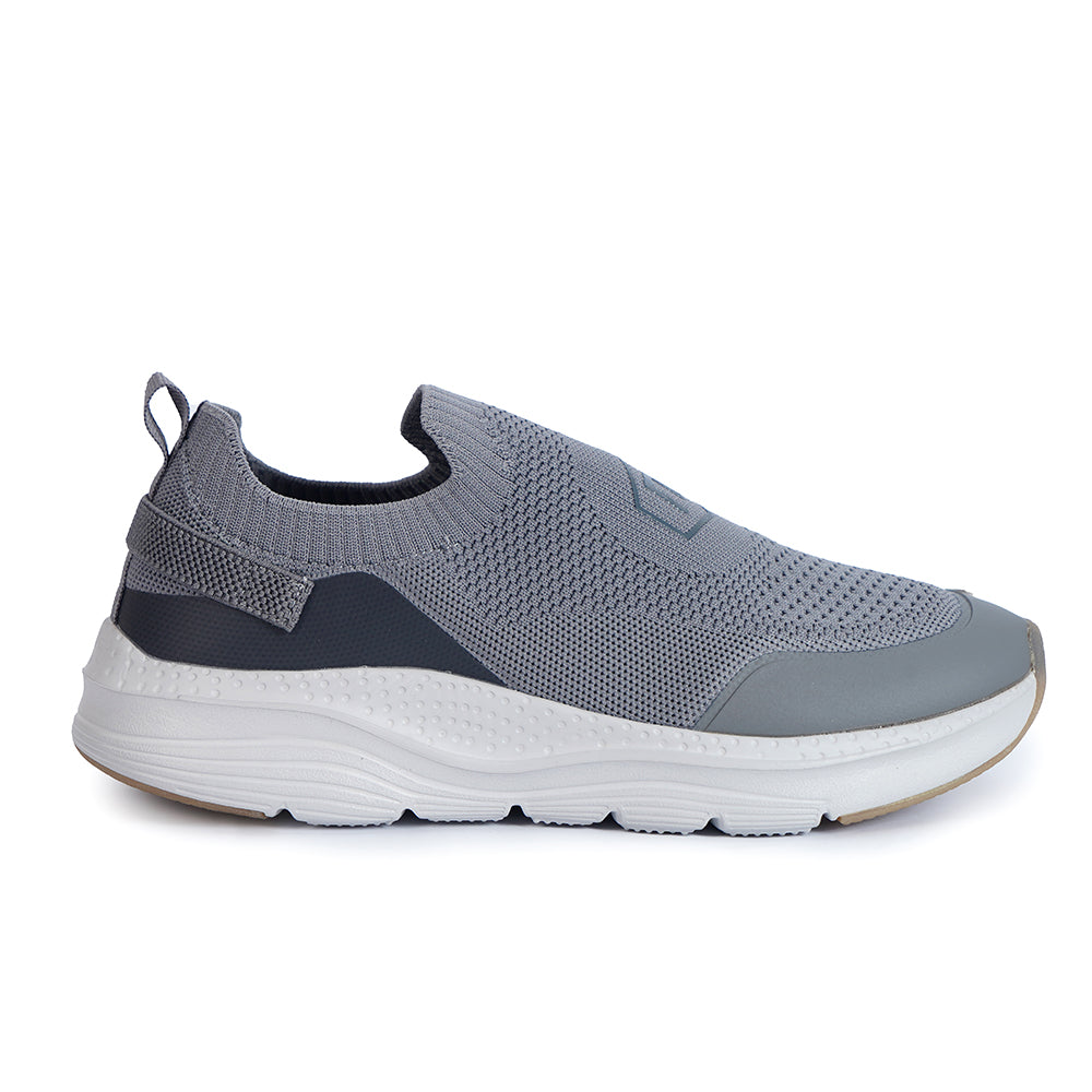 TN.BOYS SPORTS SHOE