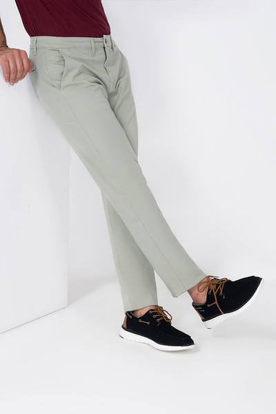 Men Chino